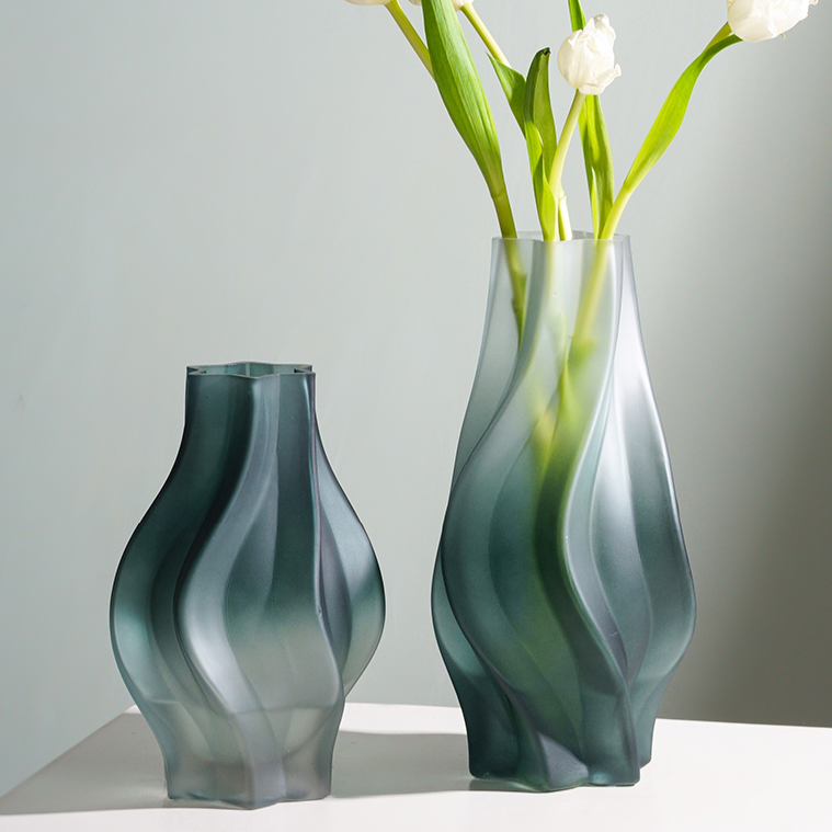 Vasos em vidro Giulia - 02 Tamanhos & 02 Cores