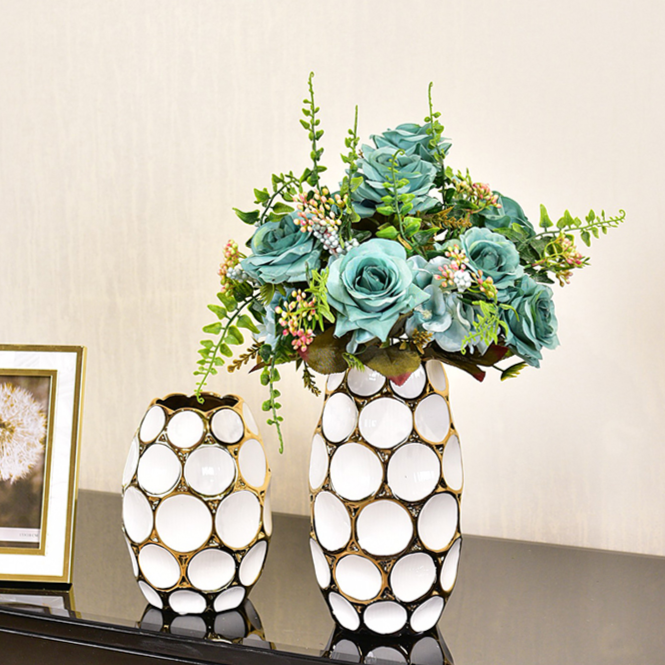 Vasos Eros - em cerâmica esmaltada