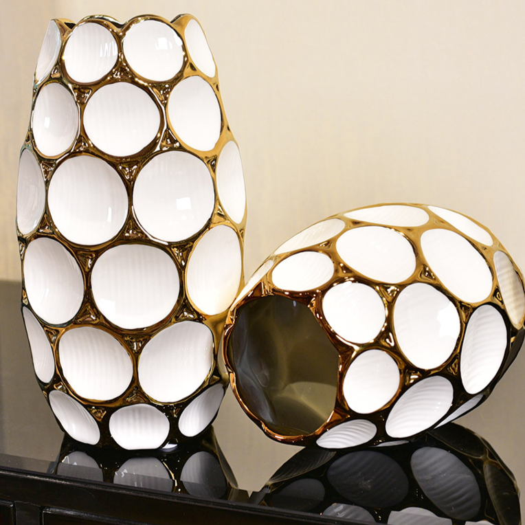 Vasos Eros - em cerâmica esmaltada